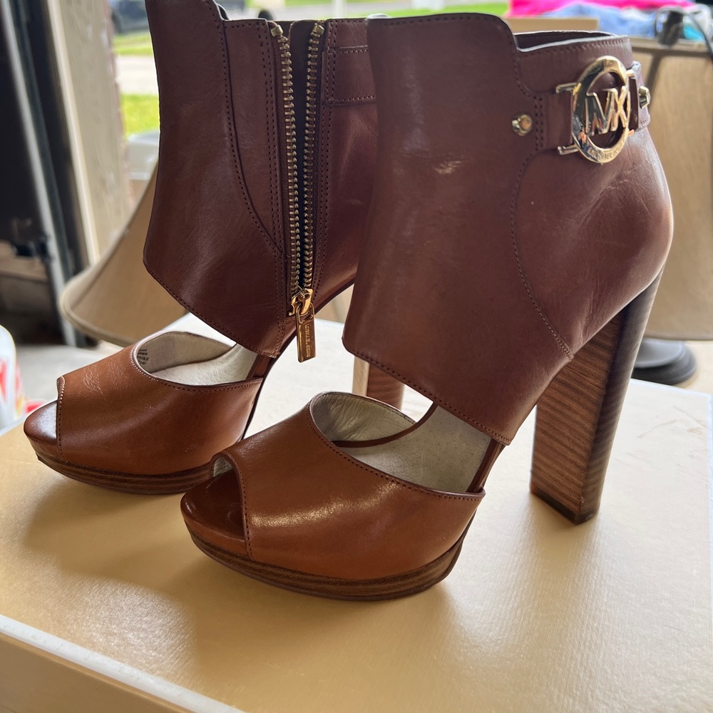 Michael Kors Wyatt Open Toe Booties